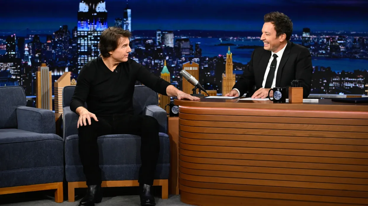 Tom Cruise Says Taylor Swift Schooled Him on Football at Chiefs Game — image 4