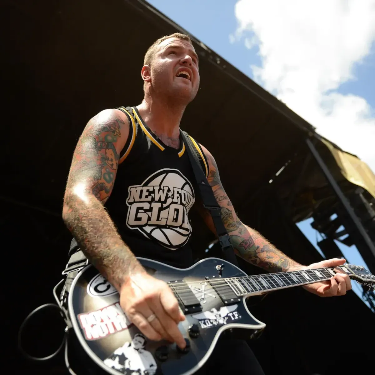 Chad Gilbert, New Found Glory’s Founding Guitarist, Dead at 45 — image 2