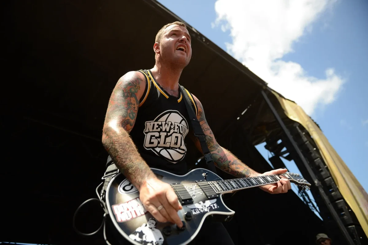 Chad Gilbert, New Found Glory’s Founding Guitarist, Dead at 45 — image 6
