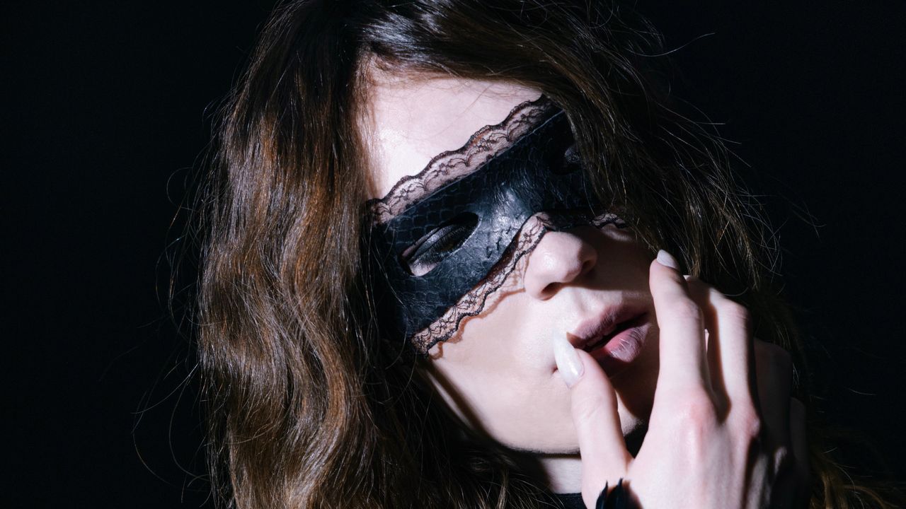 2hollis Announces New Album Pirouette — image 4