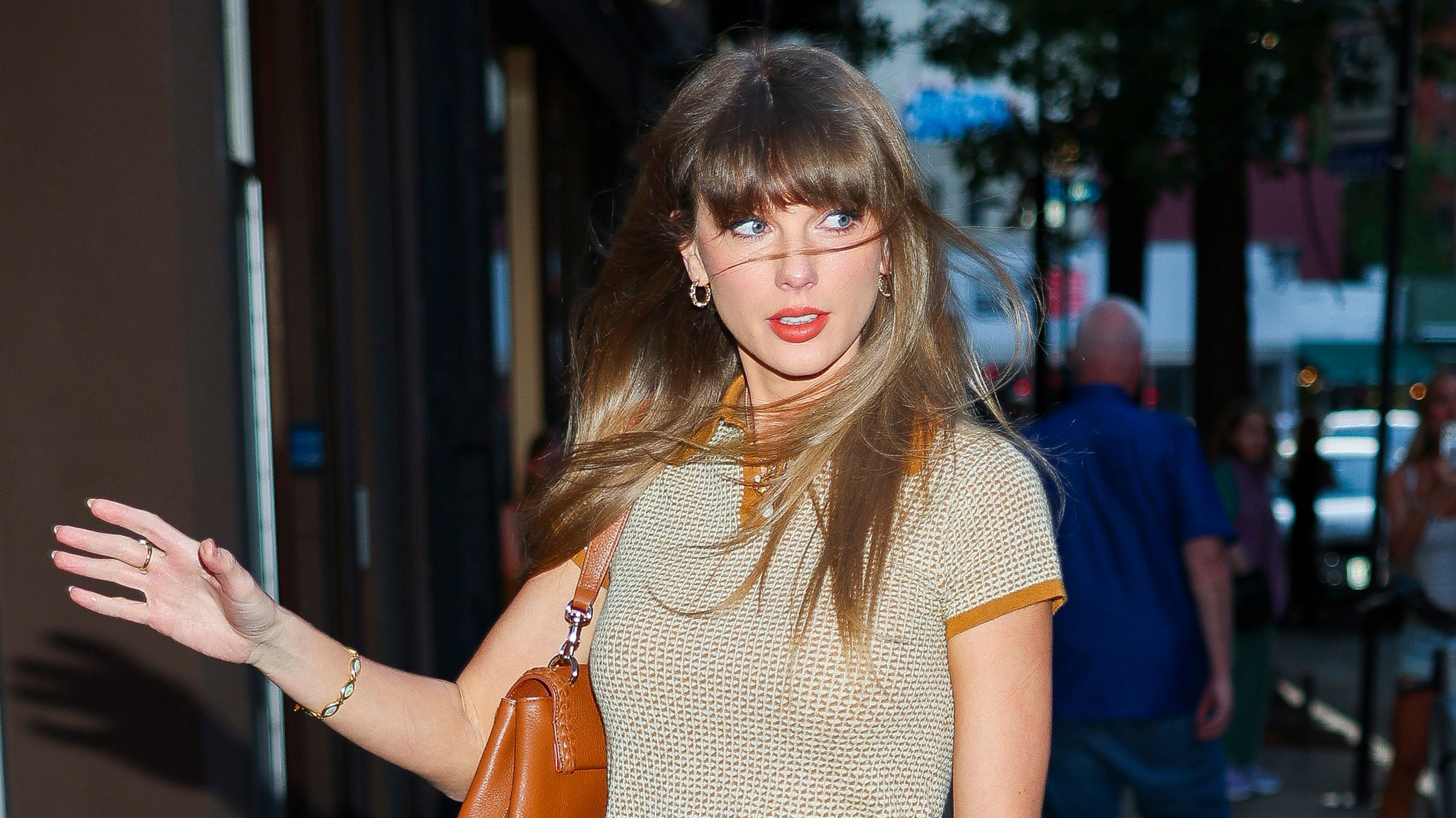 Taylor Swift Announces New Single â€œPatient Zeroâ€