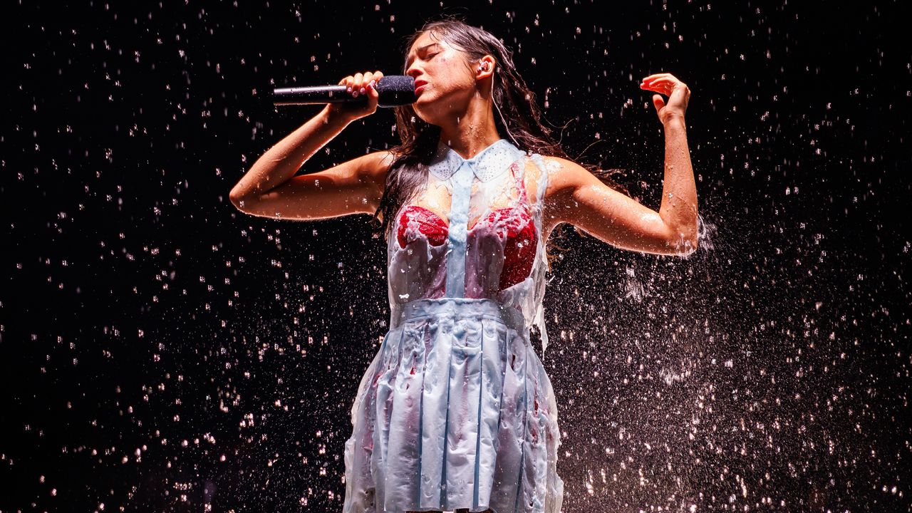 Here’s What Went Down at Olivia Rodrigo’s Unraveled Tour Opener — image 4
