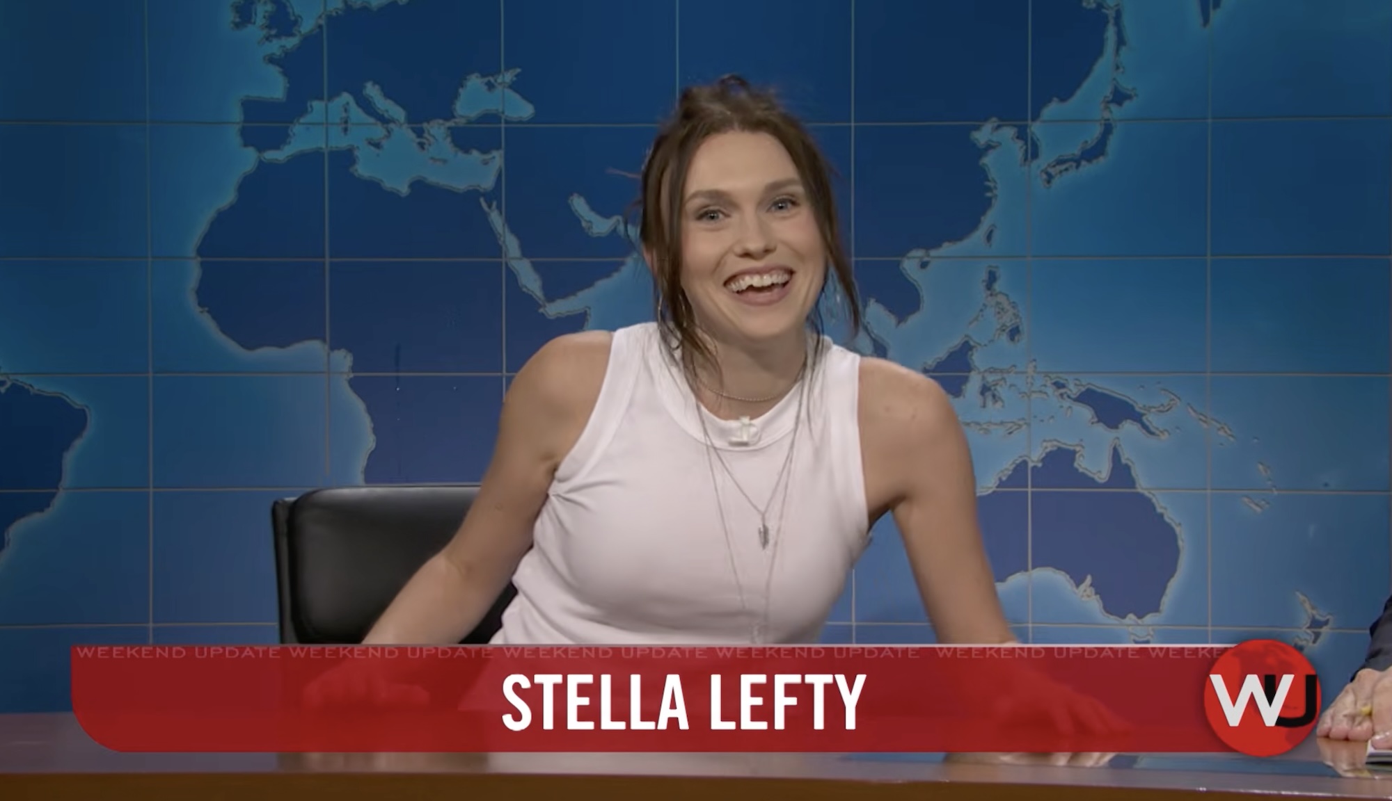 'SNL' Roasts Stella Leffy In Cut-For-Time Weekend Update Bit
