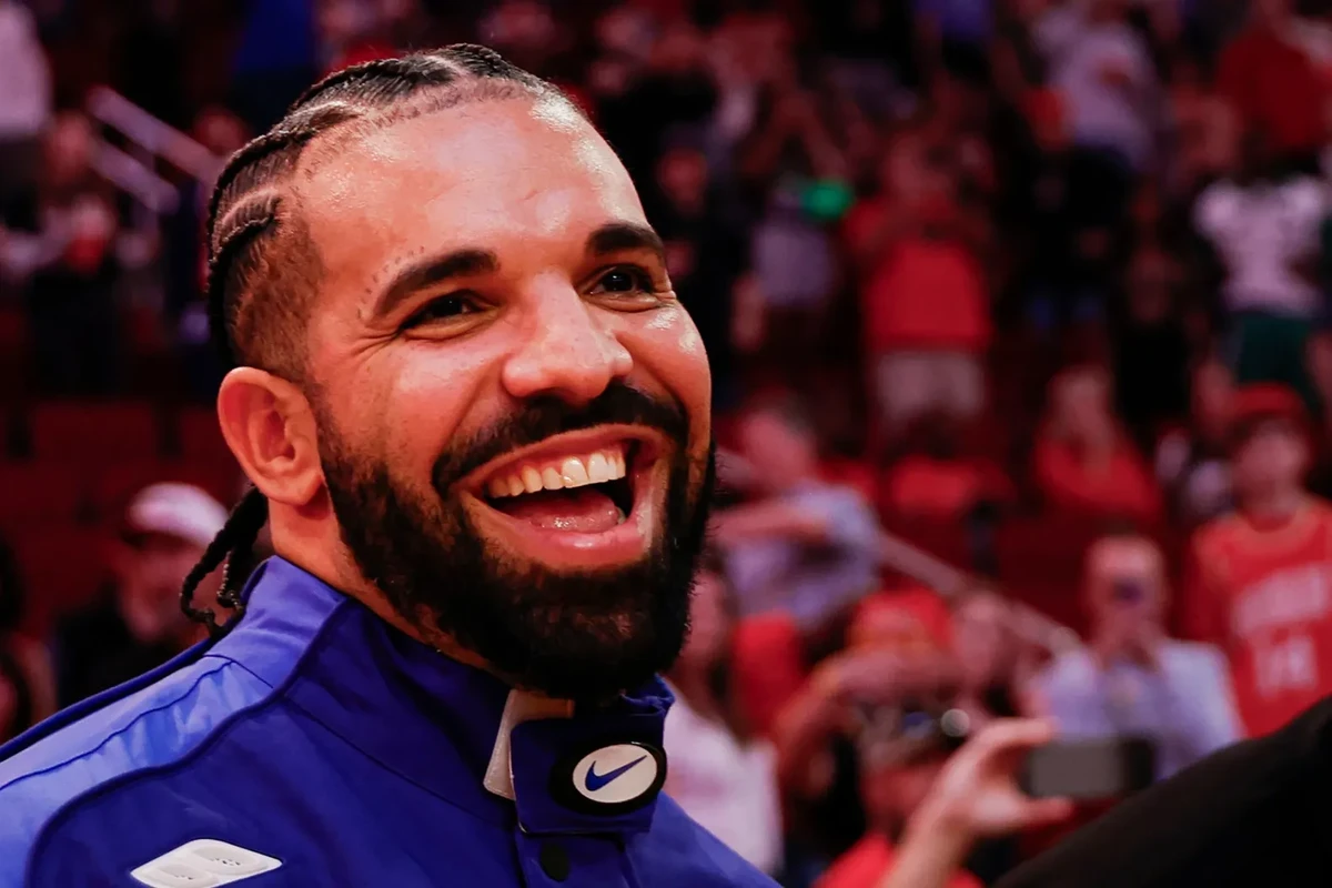 Drake Expands 'Habibti' With Four Songs From 'FOMO' — image 6