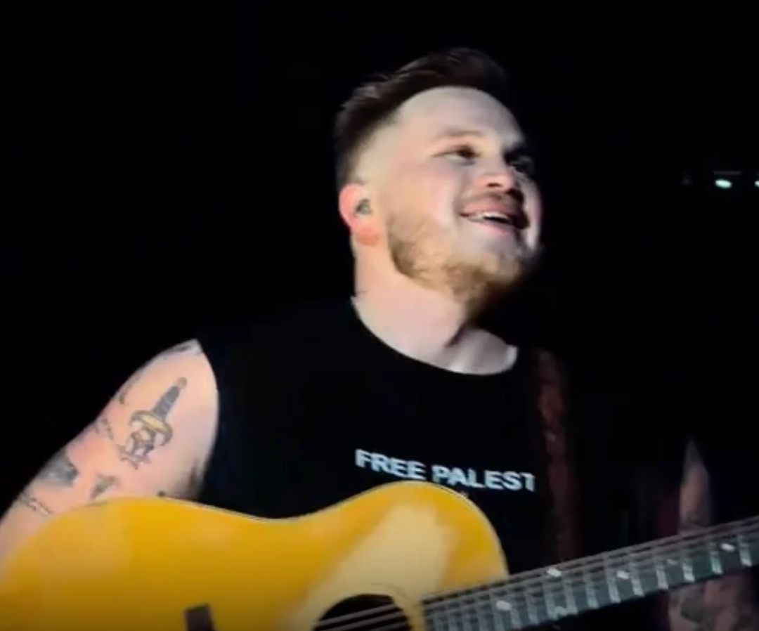 Zach Bryan Wears “Free Palestine” Shirt At Robert Kraft's Gillette Stadium