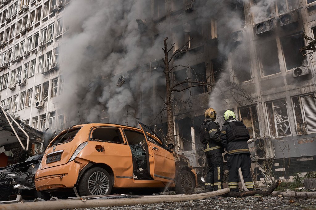 As Trump Dithers, Ukraine War Is Approaching a ‘Fatal Point of No Return’ — image 11