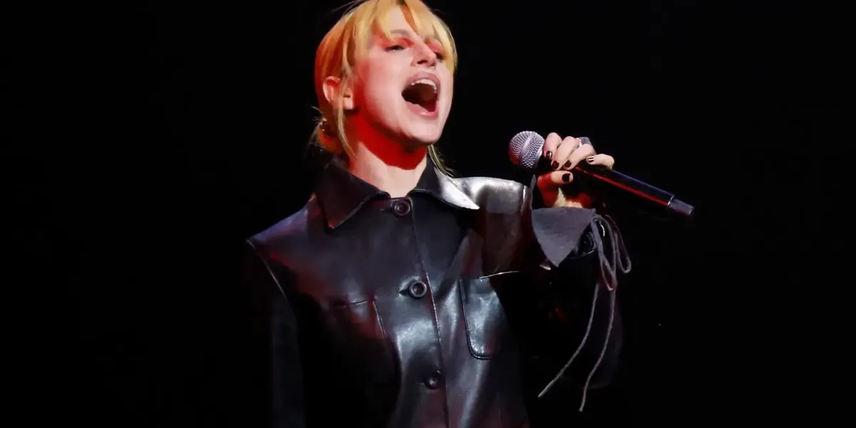 Hayley Williams Responds to DHSâ€™ Suggestion to Thank Officers After ICE Comments: â€˜Nazi Bitchesâ€™