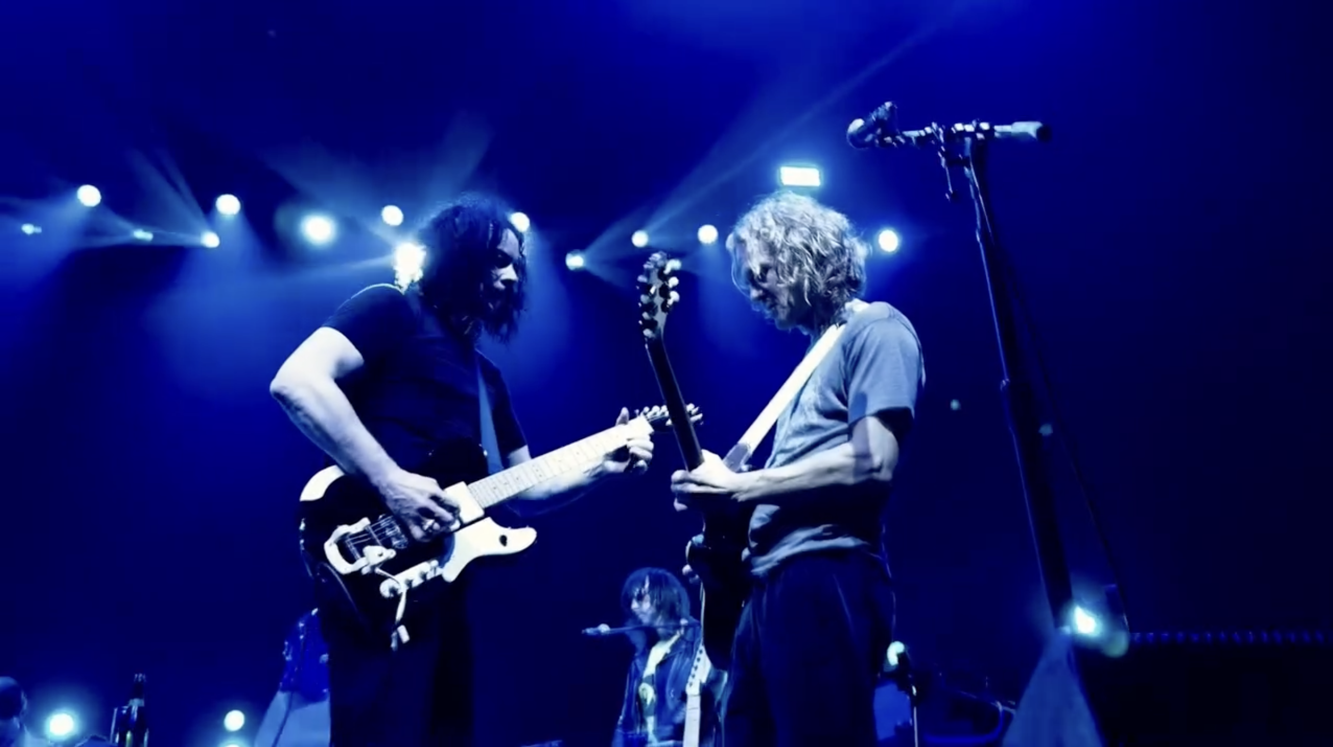 The Raconteurs Reunite At Jack White's Nashville Show, Announce 20th Anniversary Vault Package