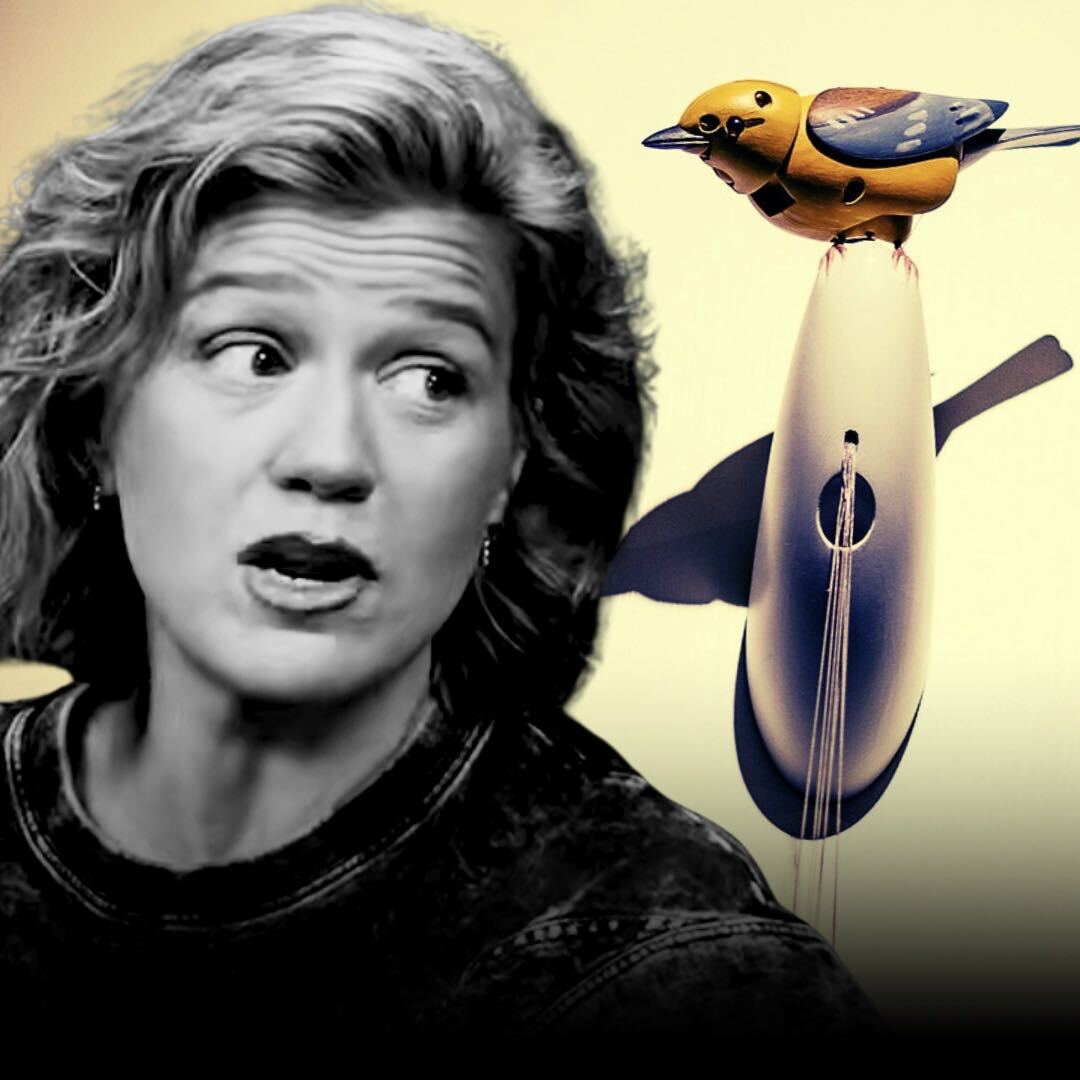 Brooklyn Store Details Kelly Clarkson Incident, Raises Price Of Molly To $15M